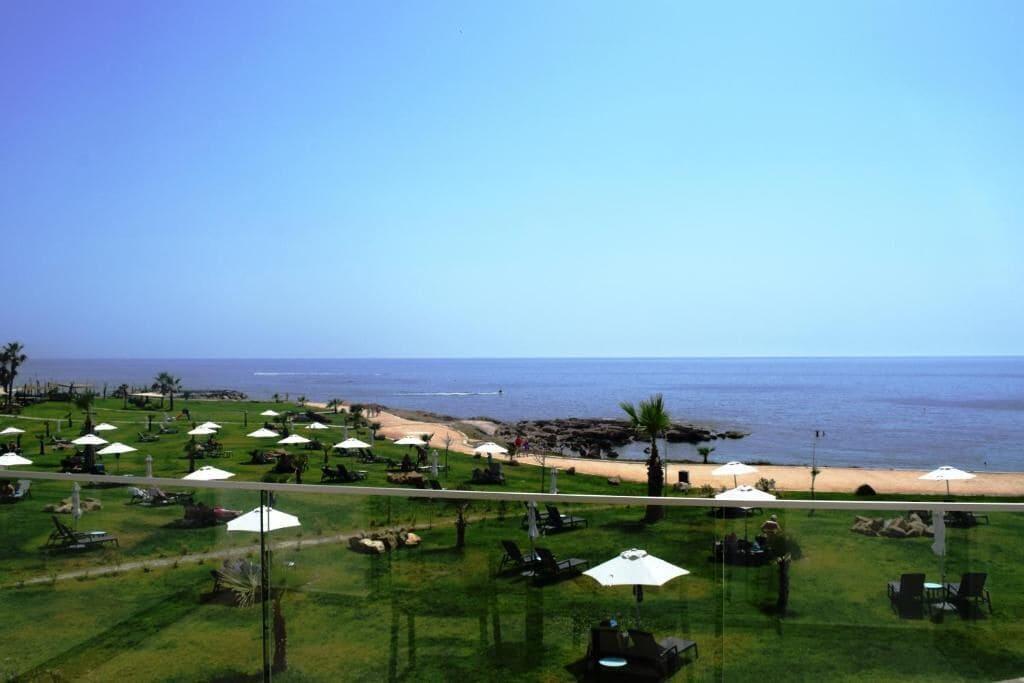 Amphora Hotel & Suites Paphos Exterior photo