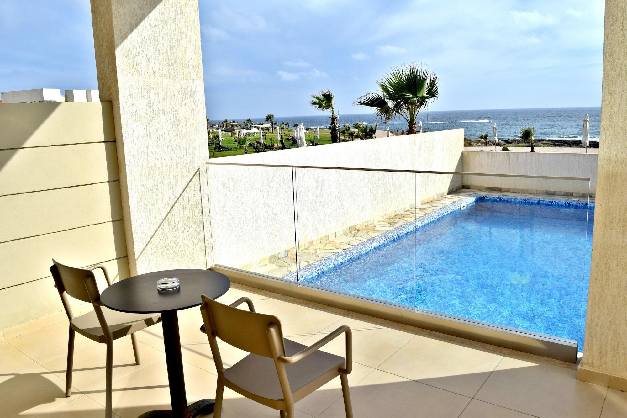Amphora Hotel & Suites Paphos Exterior photo